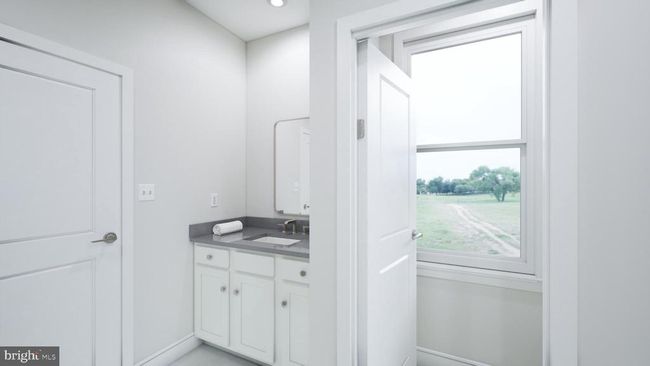 1010 Captain Richards Ct, House other with 3 bedrooms, 3 bathrooms and null parking in MARSHALL VA | Image 12