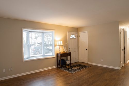 4506 Windsor Ct, Richton Park, IL, 60471-1130 | Card Image