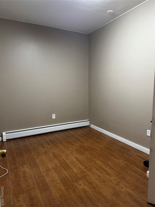 15 Central Hwy, New City, NY, 10956-2312 | Card Image