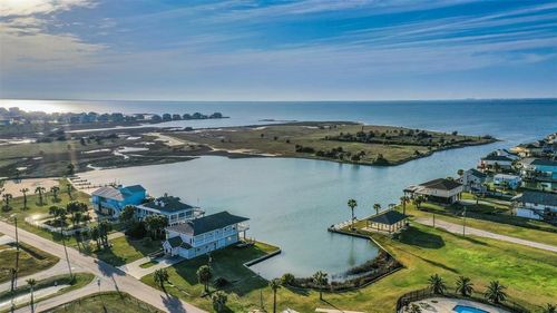 4027 Obra Dr, Galveston, TX, 77554-1262 | Card Image