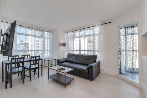 1002-438 Seymour St, Vancouver, BC, V6B6H4 | Card Image