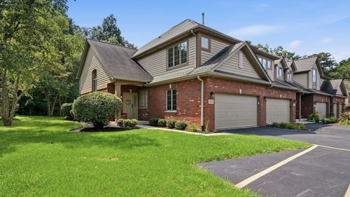 3232 Lightning Ct, New Lenox, IL, 60451-5609 | Card Image