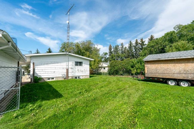 212 Macrae St, House other with 3 bedrooms, 2 bathrooms and 7 parking in Bawlf AB | Image 19