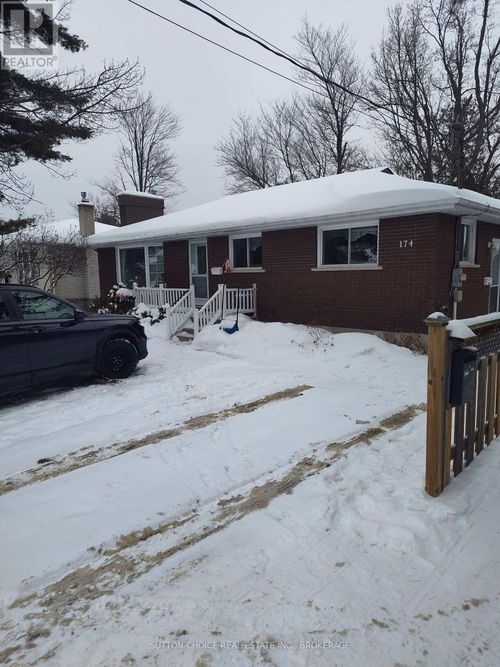 174 Giroux St, North Bay, ON, P1B7Y7 | Card Image