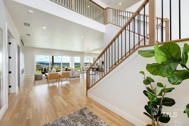 5813 E Marmount Ct, House other with 5 bedrooms, 5 bathrooms and 4 parking in Boise ID | Image 23