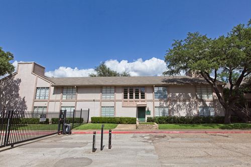 284-10590 High Hollows Dr, Dallas, TX, 75230-4717 | Card Image