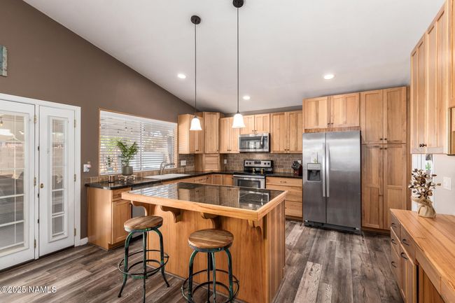 2422 W Acoma Dr, House other with 4 bedrooms, 2 bathrooms and null parking in Phoenix AZ | Image 6
