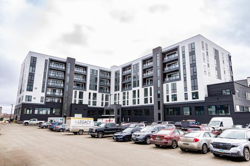 apt-505-300 Main Ave, Fargo, ND, 58103-5568 | Card Image