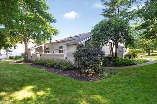 apt-f-1597 Cedarwood Dr, Westlake, OH, 44145-1879 | Card Image