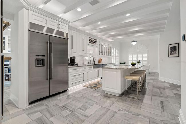 2819 Safe Harbor Dr, House other with 4 bedrooms, 5 bathrooms and null parking in Tampa FL | Image 23