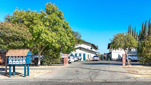 940 K Street, Merced, CA, 95341 | Card Image