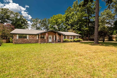 719 Post Oak Dr, El Dorado, AR, 71730-8529 | Card Image
