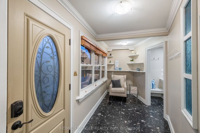 523 Lake Dr E, House other with 4 bedrooms, 3 bathrooms and 5 parking in Willow Beach ON | Image 10