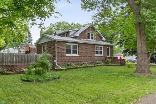 504 14th Street N, Moorhead, MN, 56560 | Card Image