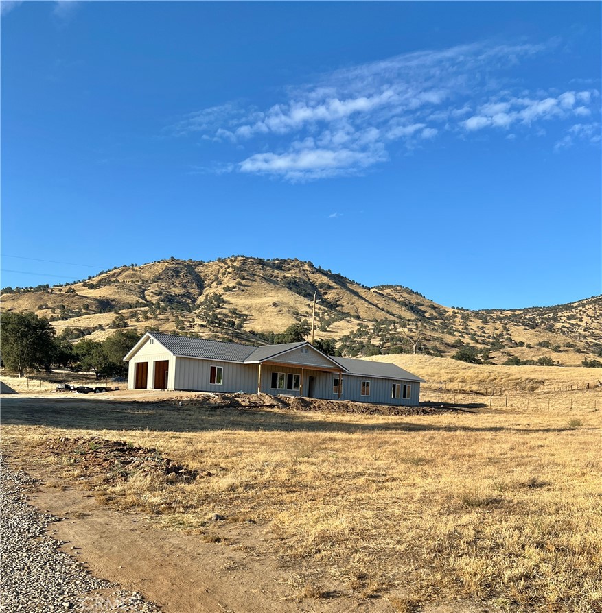 Residential in Sanger 3