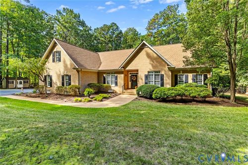 2615 Maple Grove Ln E, Powhatan, VA, 23139-5042 | Card Image