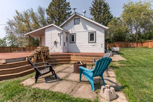 211 Red Wing Crescent, Tillicum Beach, AB, T4V2M9 | Card Image
