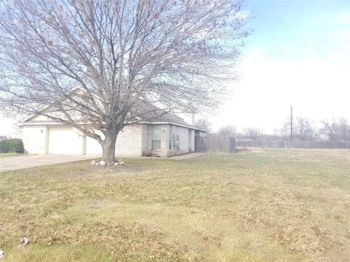 unit-b-107 Axis Deer Trl, Hutto, TX, 78634-5196 | Card Image