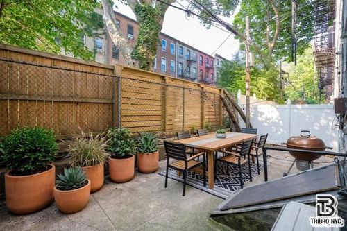 1f-439 Jefferson Ave, Brooklyn, NY, 11221-1082 | Card Image