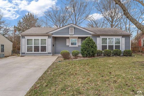 820 Murrow Court, Lawrence, KS, 66049 | Card Image