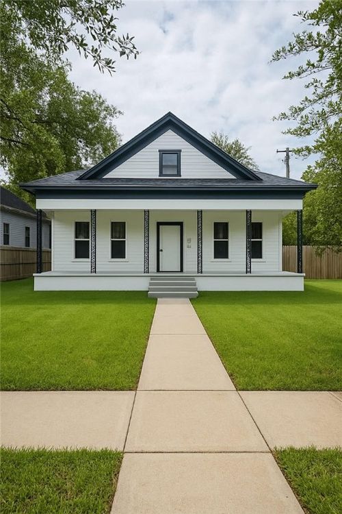 500 Cedar St, Hearne, TX, 77859-2547 | Card Image