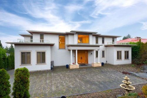 950 Greenwood Rd, West Vancouver, BC, V7S1X7 | Card Image