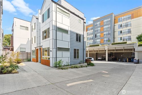 4540 40th Ave Sw, Seattle, WA, 98116-4215 | Card Image