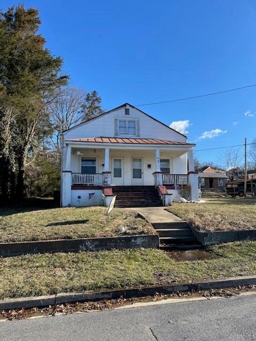 418 Polk Ave, Vinton, VA, 24179-2107 | Card Image