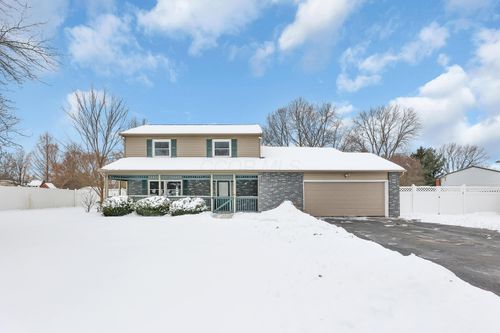 9841 Woodsfield Circle Nw, Pickerington, OH, 43147 | Card Image