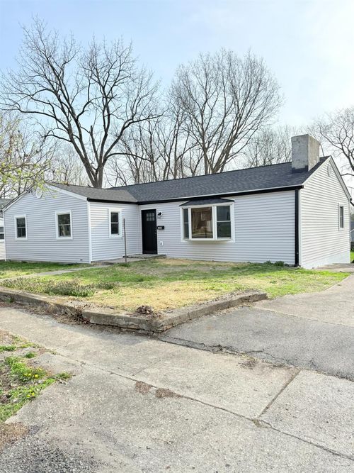 110 N Miami St, Trenton, OH, 45067-1310 | Card Image