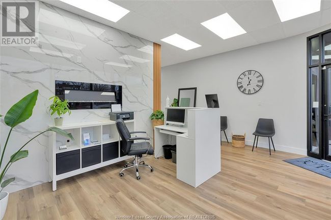 4667 Wyandotte St E, Home with 0 bedrooms, 0 bathrooms and null parking in Windsor ON | Image 23