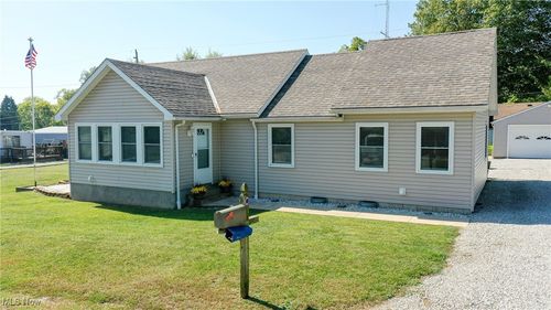 1914 S Bayview Dr, Lakeside Marblehead, OH, 43440-2434 | Card Image