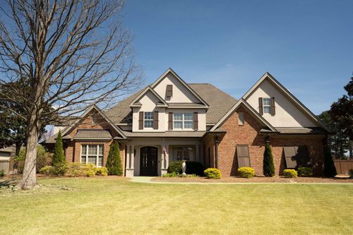 914 Dogwood Dr, Tupelo, MS, 38801-9628 | Card Image