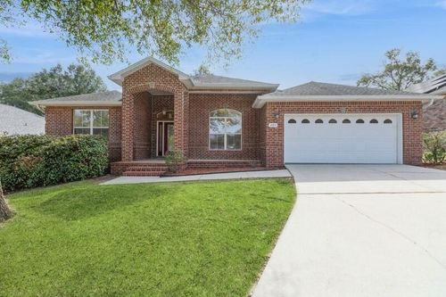 205 Eleases Xing, Crestview, FL, 32539-6963 | Card Image