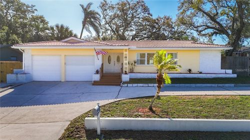 1201 Kapok Kove Cir, CLEARWATER, FL, 33759-3215 | Card Image