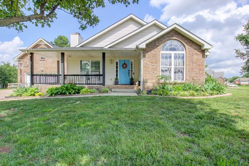 3537 Canvas Back Dr, Clarksville, TN, 37042-8564 | Card Image
