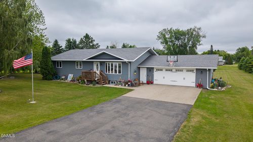 224 4th Street, Sanborn, ND, 58480 | Card Image