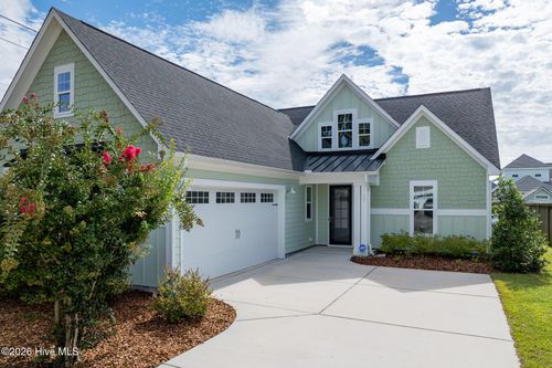 13 Meon Ln, Hampstead, NC, 28443-6303 | Card Image