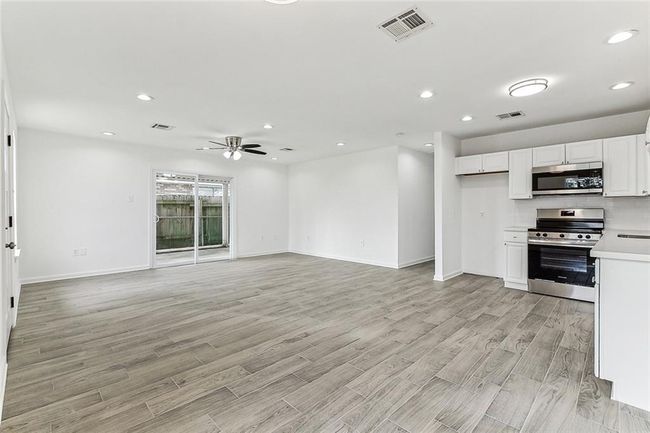 7504 Birch St, House other with 4 bedrooms, 2 bathrooms and null parking in Violet LA | Image 5