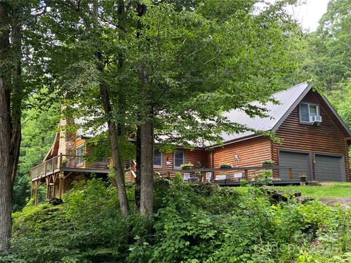 87 Ali Ave, Bakersville, NC, 28705-0684 | Card Image