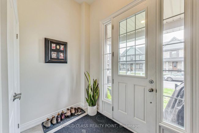 1104 Rippingale Trail, House other with 3 bedrooms, 3 bathrooms and 2 parking in Peterborough ON | Image 4