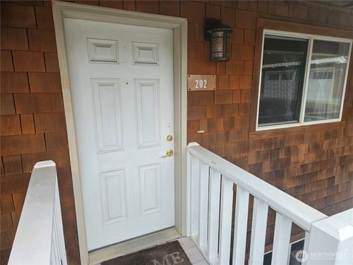 202-1515 Ocean Beach Blvd N, Long Beach, WA, 98631-3508 | Card Image