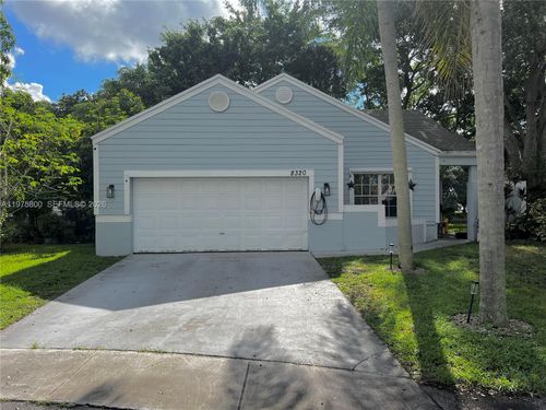 8320 Sw 12th St, Pembroke Pines, FL, 33025-3346 | Card Image