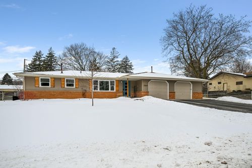 2365 Bies Dr, Golden Valley, MN, 55427-3417 | Card Image