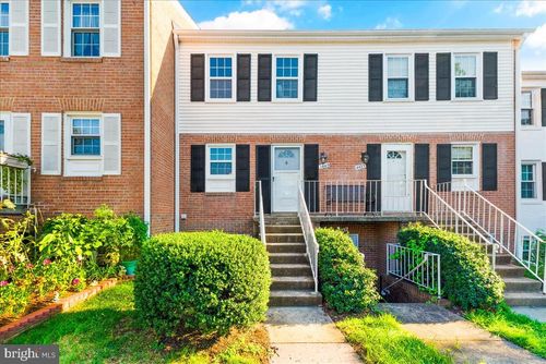 14419 Golden Oak Ct, CENTREVILLE, VA, 20121-2250 | Card Image