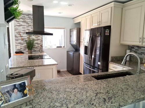 203-7737 Eureka Dr, HUDSON, FL, 34667-7186 | Card Image