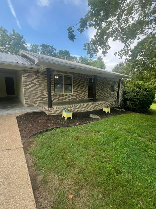 134 Melissa Dr, Trenton, GA, 30752-3021 | Card Image