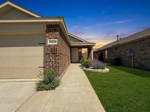 14033 Earlham St, Pilot Point, TX, 76258-1686 | Card Image