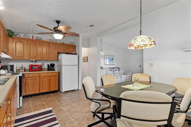 Kitchen | Image 9