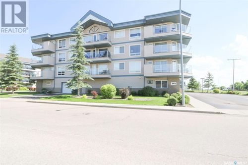 303-345 Morrison Dr, Yorkton, SK, S3N3C4 | Card Image